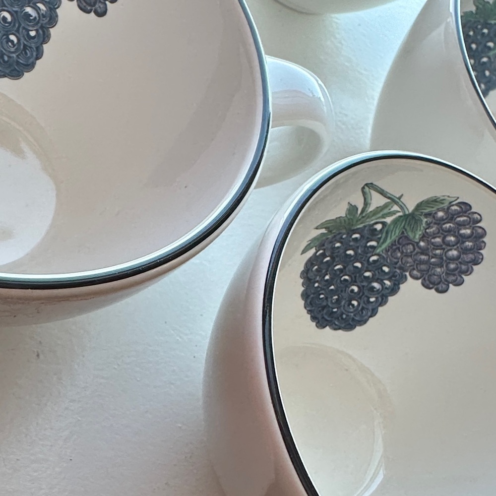 Pfaltzgraff White Mugs with Blueberry/Blackberry Design - Picture 5 of 8